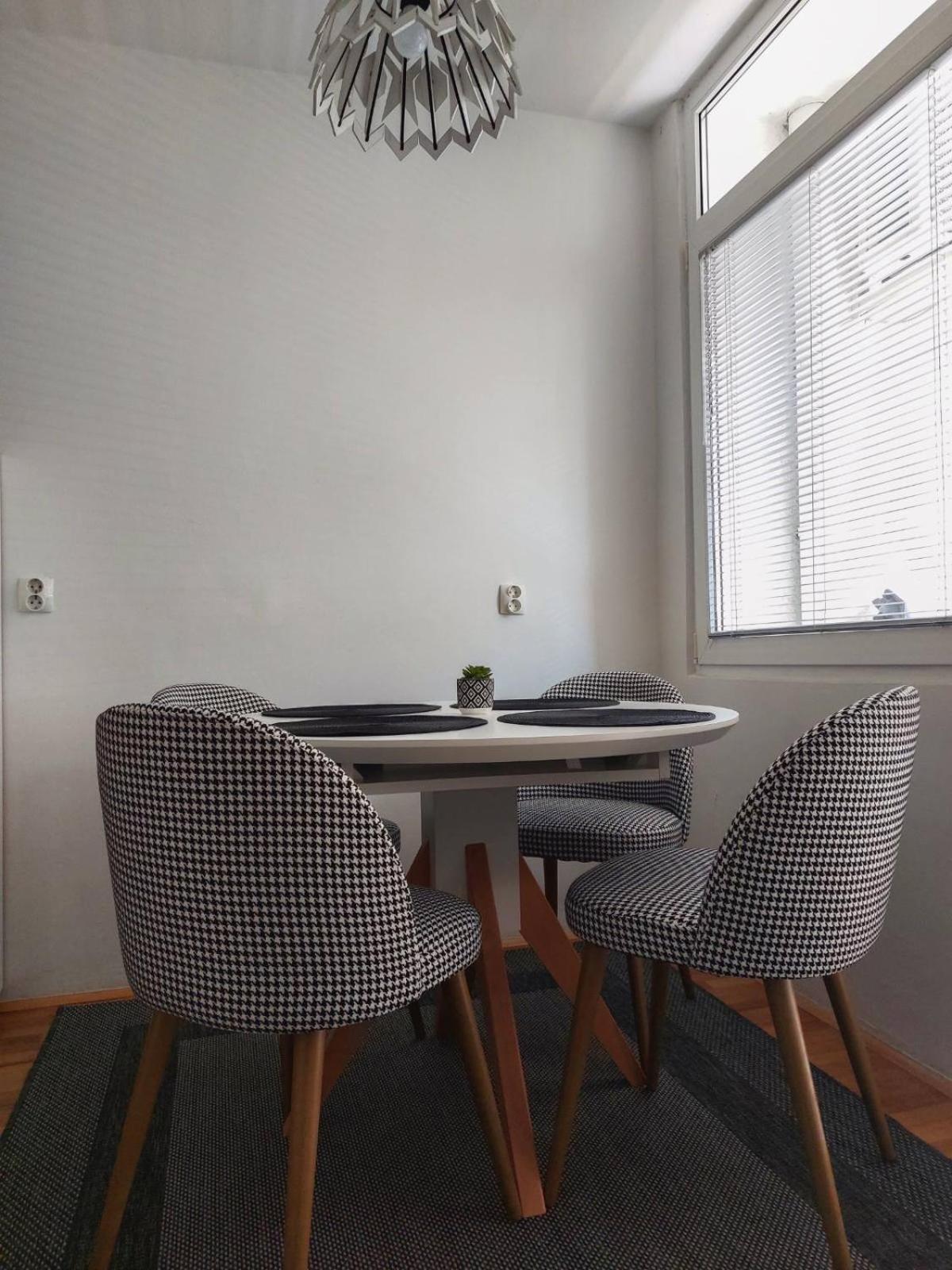 Apartman Rejna SJJ Exteriér fotografie